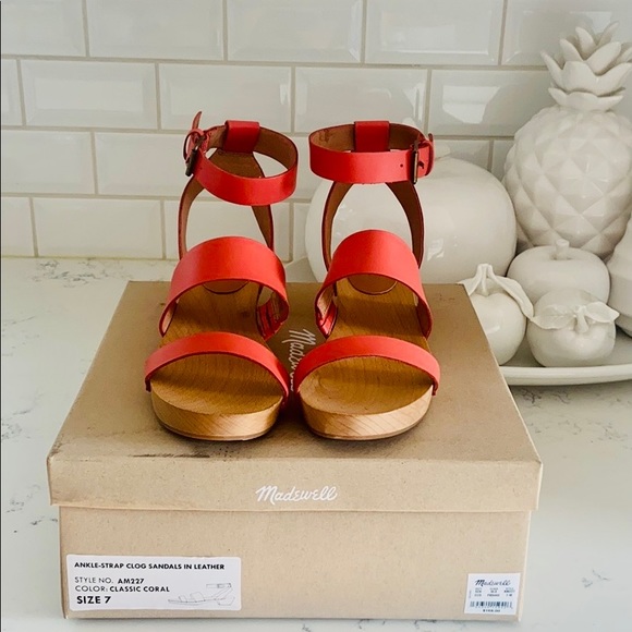 Madewell Coral Color The Jodi Clog - Picture 2 of 16